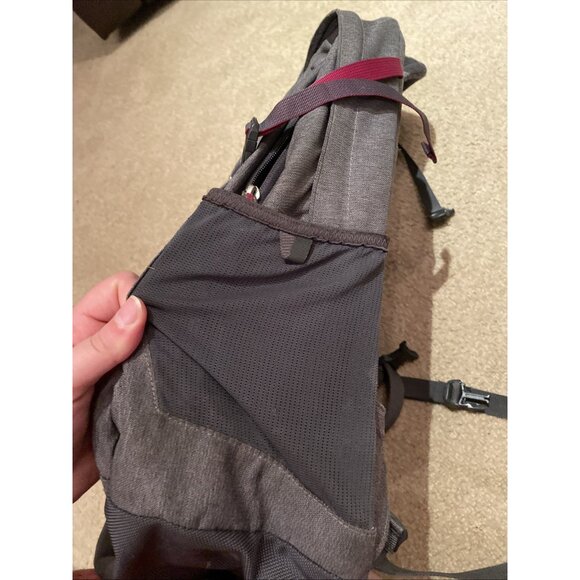 The North Face Recon Women’s Backpack Gray Pink Trim Laptop Pockets Purple - Picture 4 of 10